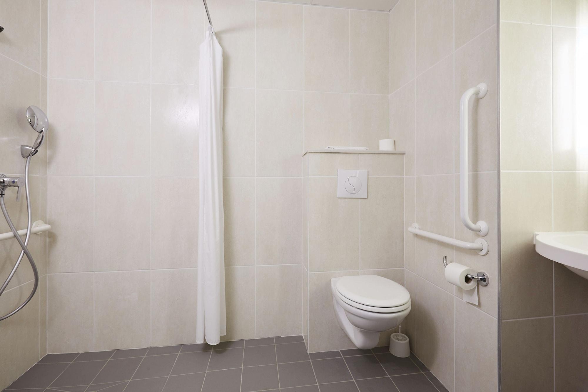 B&B Hotel Quimper Nord Douarnenez Dış mekan fotoğraf